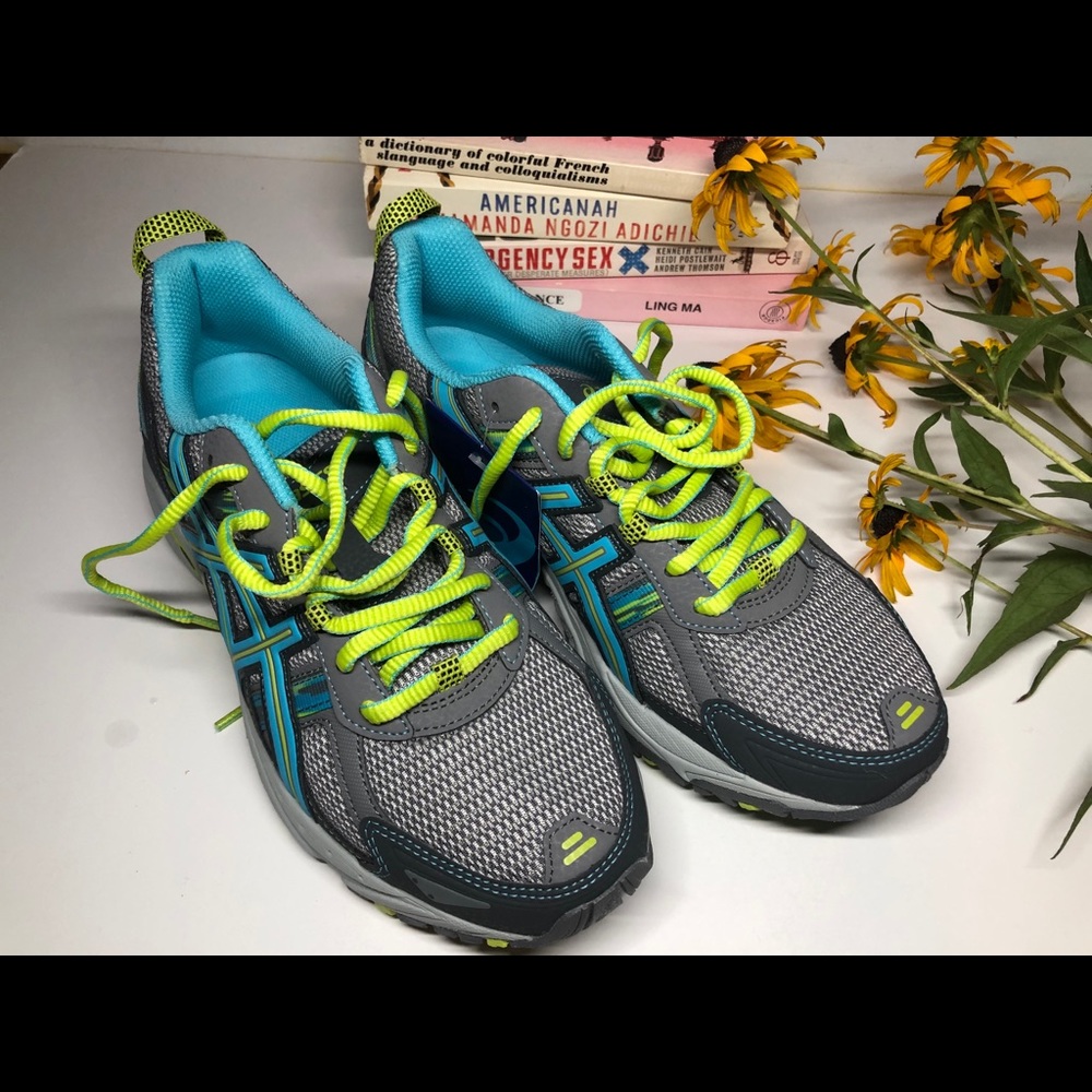 ASICS Gel-ds, NWT!